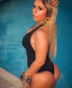 国外美女如何成为网红的,揭秘她们的成功之路