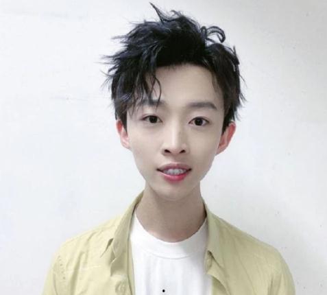 皓字男明星,揭秘皓字男明星的魅力风采