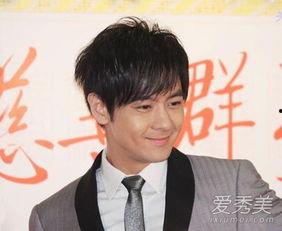 明星文章年龄,岁月如歌，青春不散场