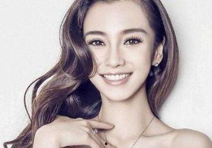 女明星澳白耳钉,女明星演绎时尚魅力