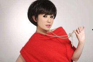 巨蟹女明星网红,温柔魅力，网络世界的璀璨星辰