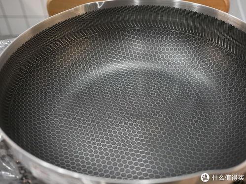 网红康巴赫,揭秘网红背后的烹饪艺术与人生哲学